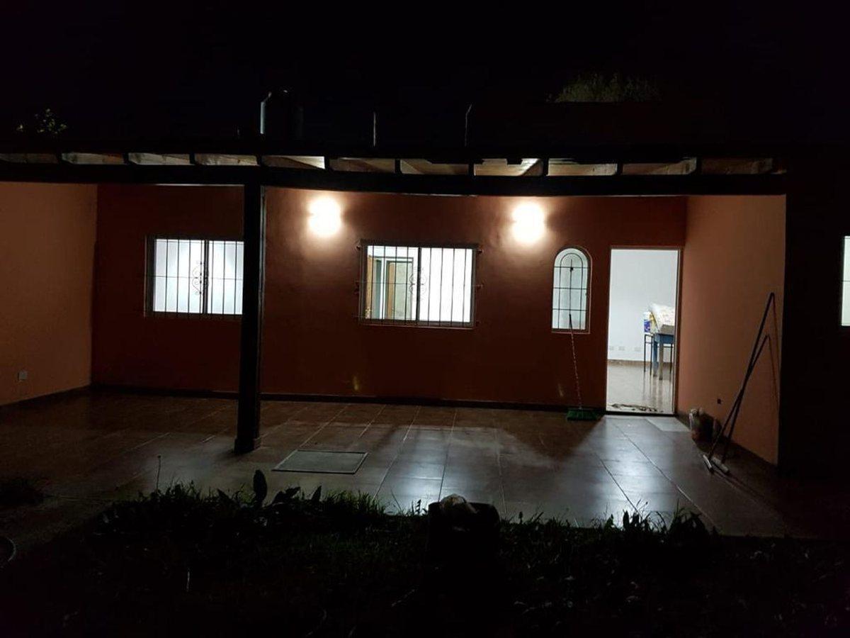 Foto de VENTA CASA 3 AMB C. SPEGAZZINI (EZEIZA), imagen 2
