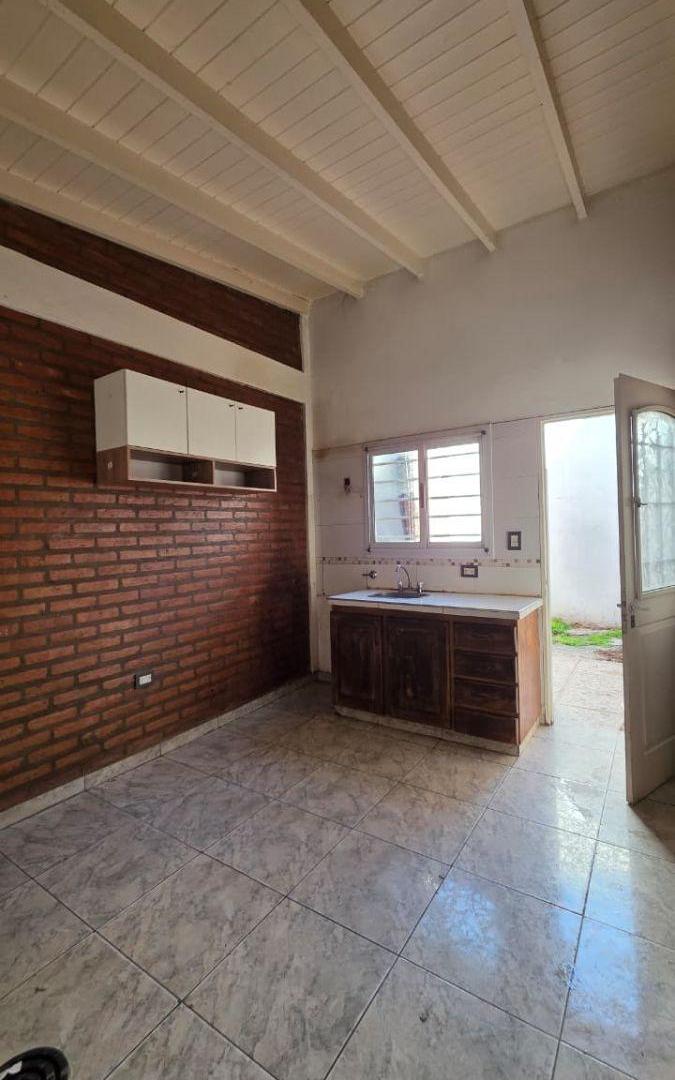 Foto de DUPLEX 3 AMBIENTES CON COCHERA, imagen 3
