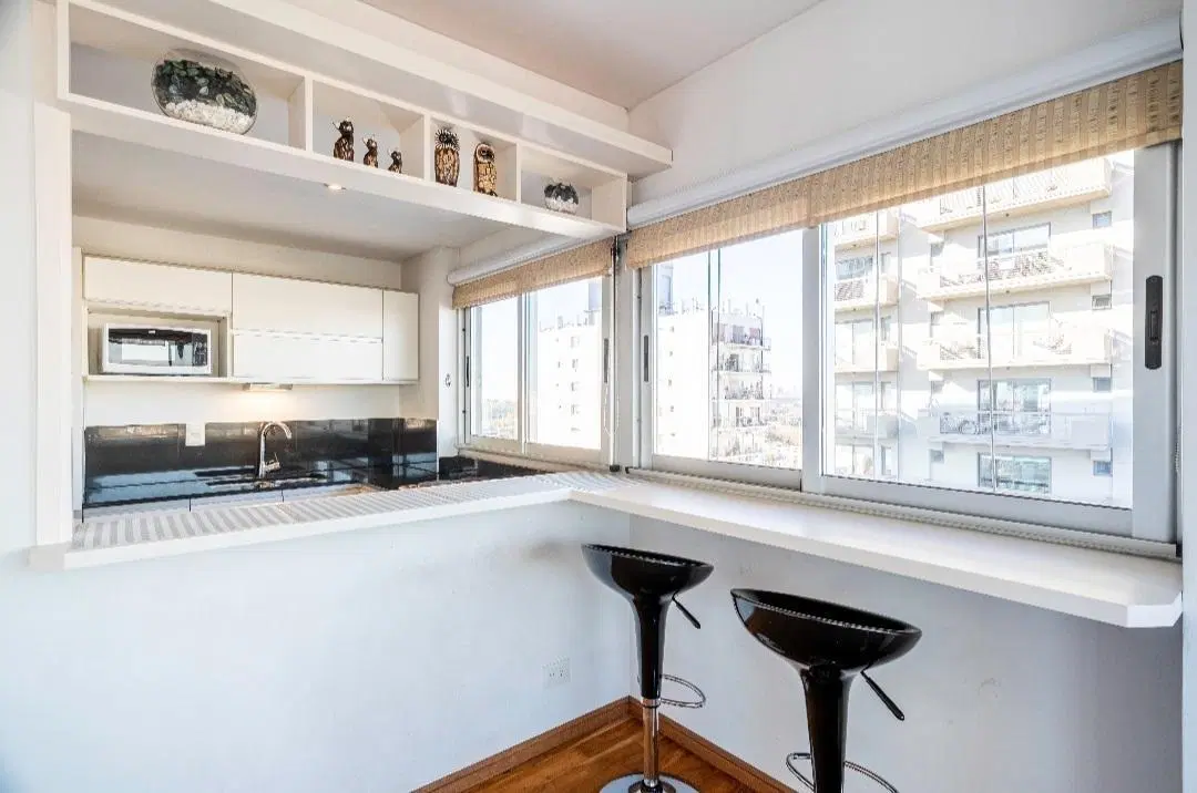 Venta Departamento de 2 ambientes con vista al río 3