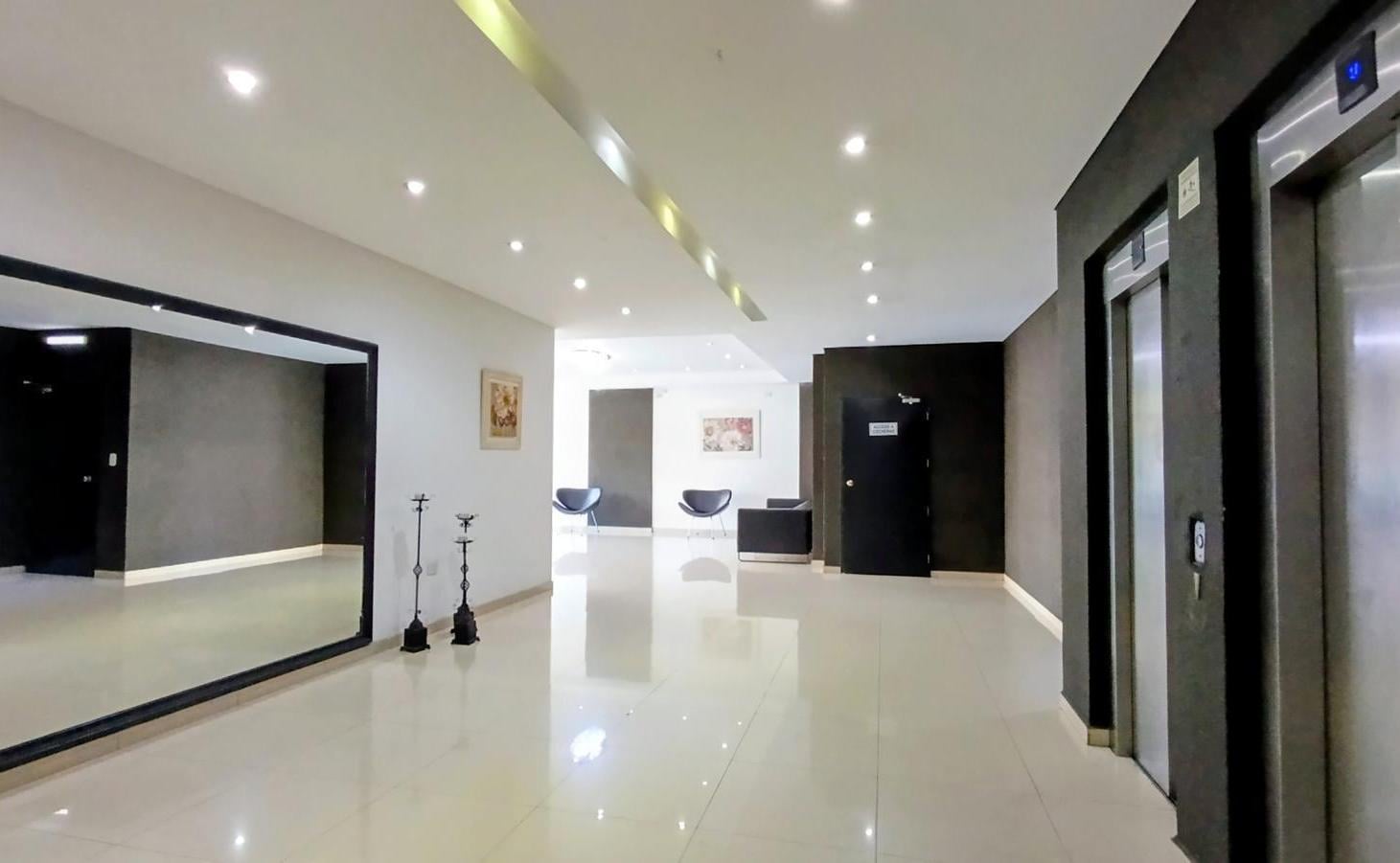 Foto de Alquiler 3 ambientes con suite y vestidor + balcón con parrilla | 2, imagen 2