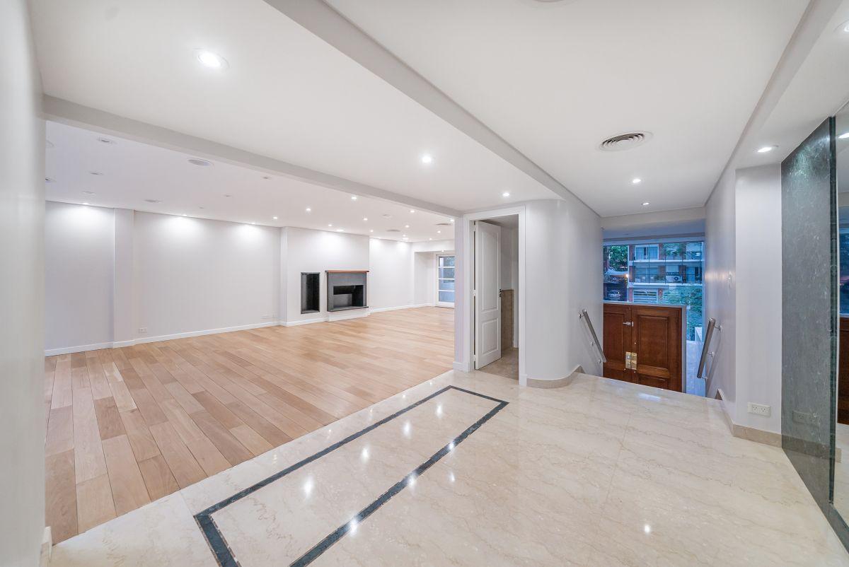 Foto de Imponente casa en alquiler en Belgrano R, imagen 5