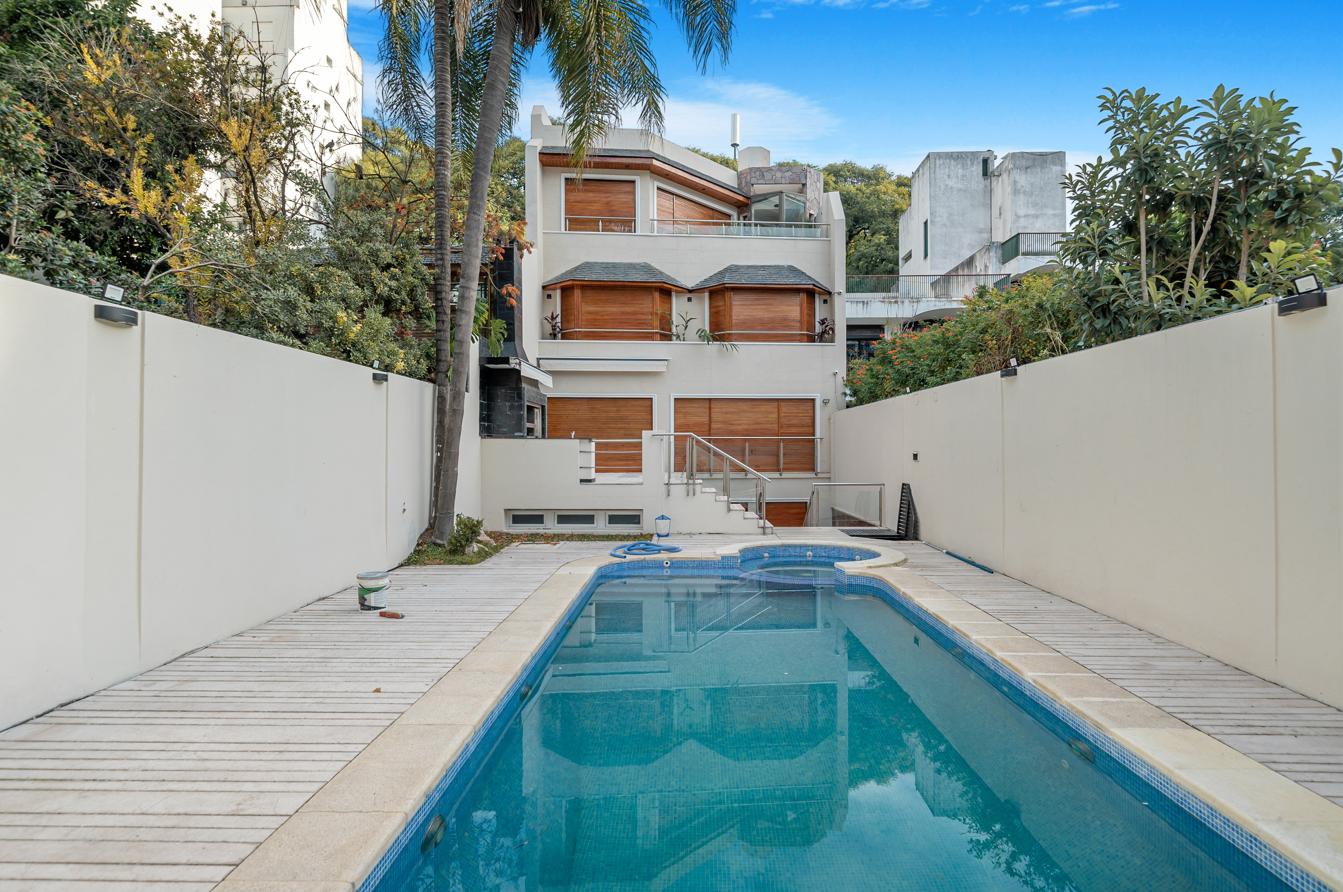 Foto de Estupenda casa a estrenar en Belgrano R, imagen 1