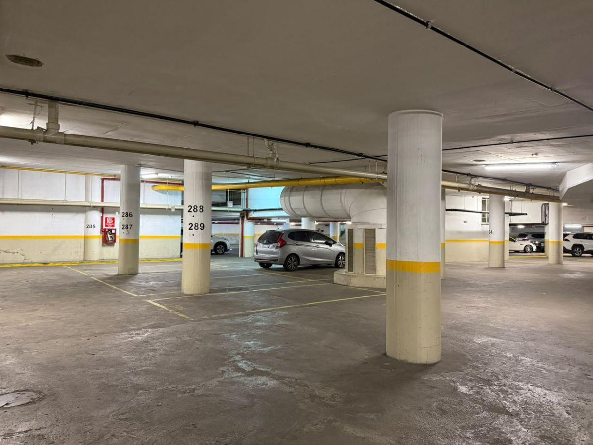 Foto de Alquiler de cocheras en Torre Prourban, imagen 4