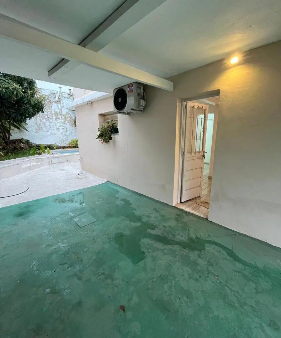 Casa amoblada en venta en Río Ceballos 3