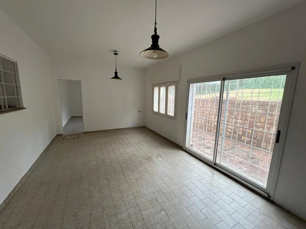 Casa en venta -Unquillo- Excelente ubicación detrás de la terminal de Ómnibus 4