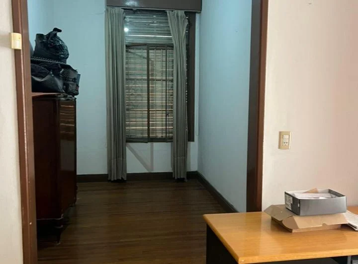 Local a estrenar en Merlo Centro 5