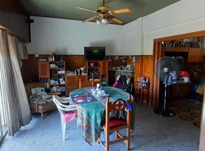 EXCELENTE DEPARTAMENTO 5 AMBIENTES CON LOCAL EN ESQUINA ESTRATEGIA. MERLO 2