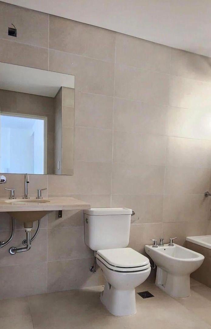 Foto de UN DORMITORIO EN VENTA 19 DE MAYO 227 EXCELENTE UBICACION, imagen 5