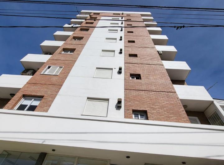 Departamento en Venta - Calle San Martin & Estarda 2