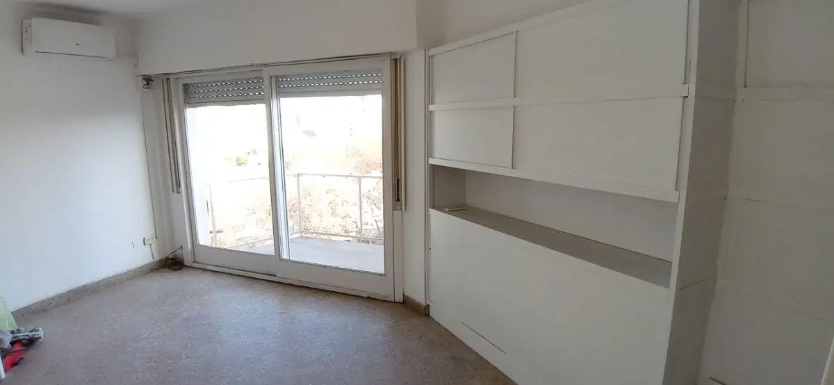 Departamento En Diagonal 78 E/ 1 Y 2 De 2 Dormitorios 4