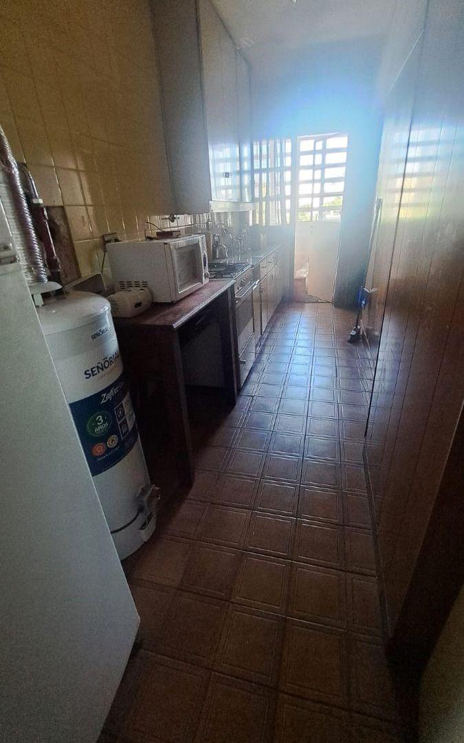 Foto de Departamento De 3 Dormitorios En Calle 20 Esquina 48, imagen 1