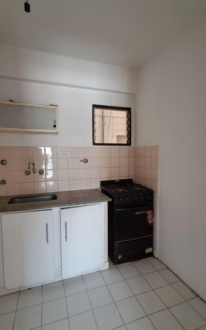 Foto de Departamento de dos dormitorios en alquiler en calle 47 e/ 11 y 12 La, imagen 1