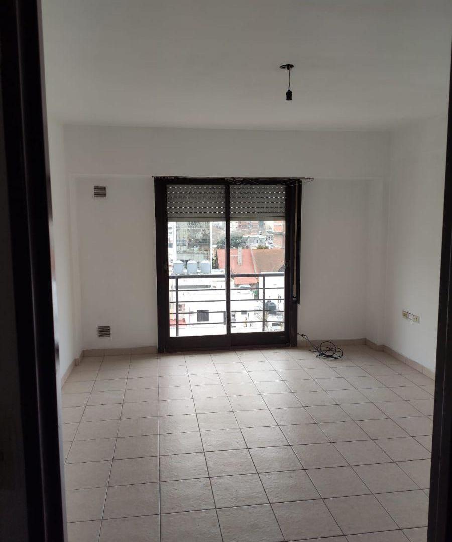 Foto de Departamento de dos dormitorios en alquiler en calle 47 e/ 11 y 12 La, imagen 5