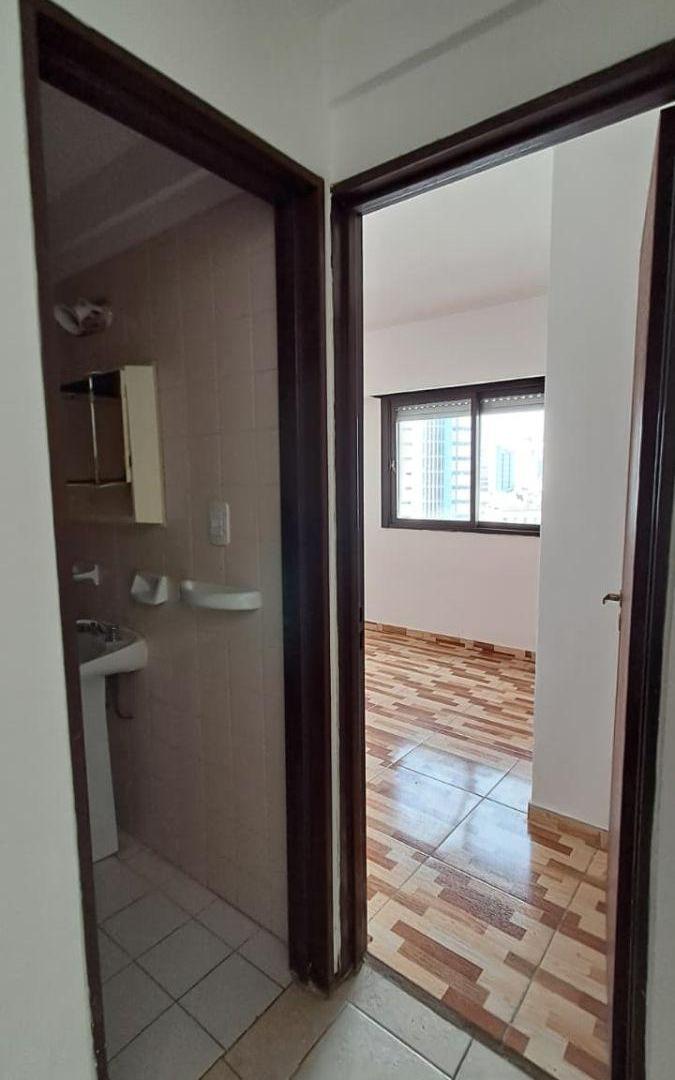 Foto de Departamento de dos dormitorios en alquiler en calle 47 e/ 11 y 12 La, imagen 4