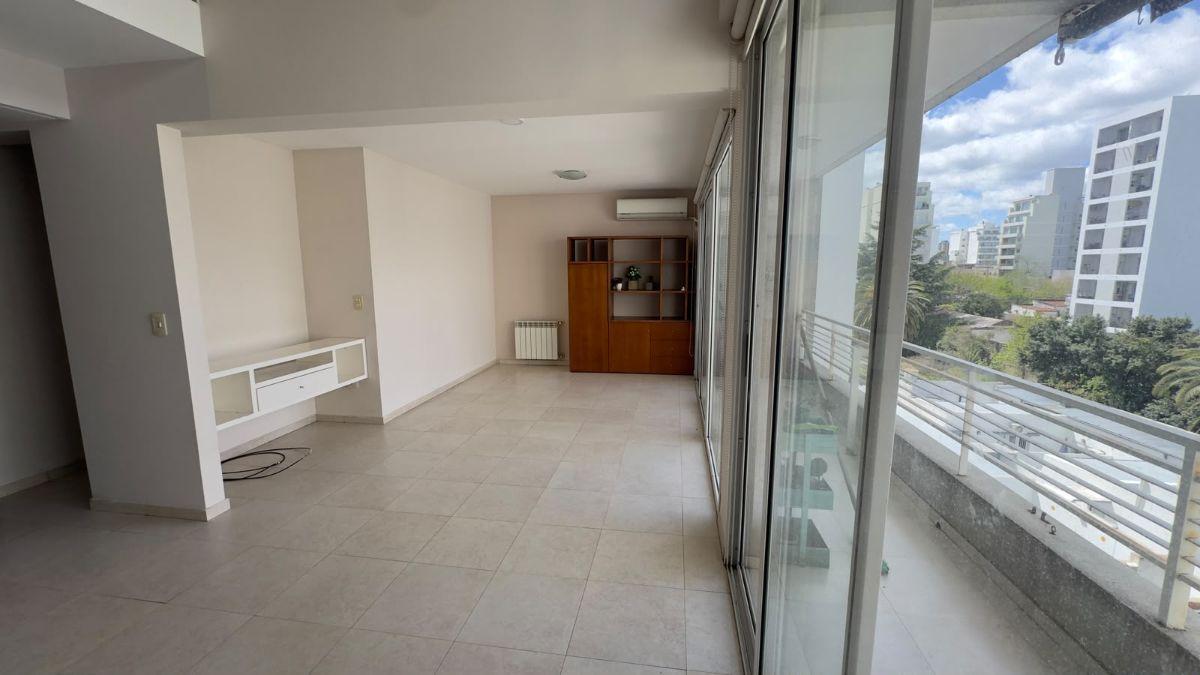Foto de Departamento de 3 dormitorios calle 46 e/ 18 y 19 La Plata, imagen 3