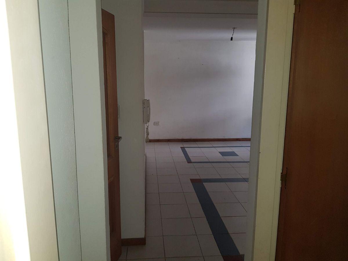 Foto de Departamento en alquiler de 1 dormitorio en calle 14 e/ 37 y 38 La Plata, imagen 2