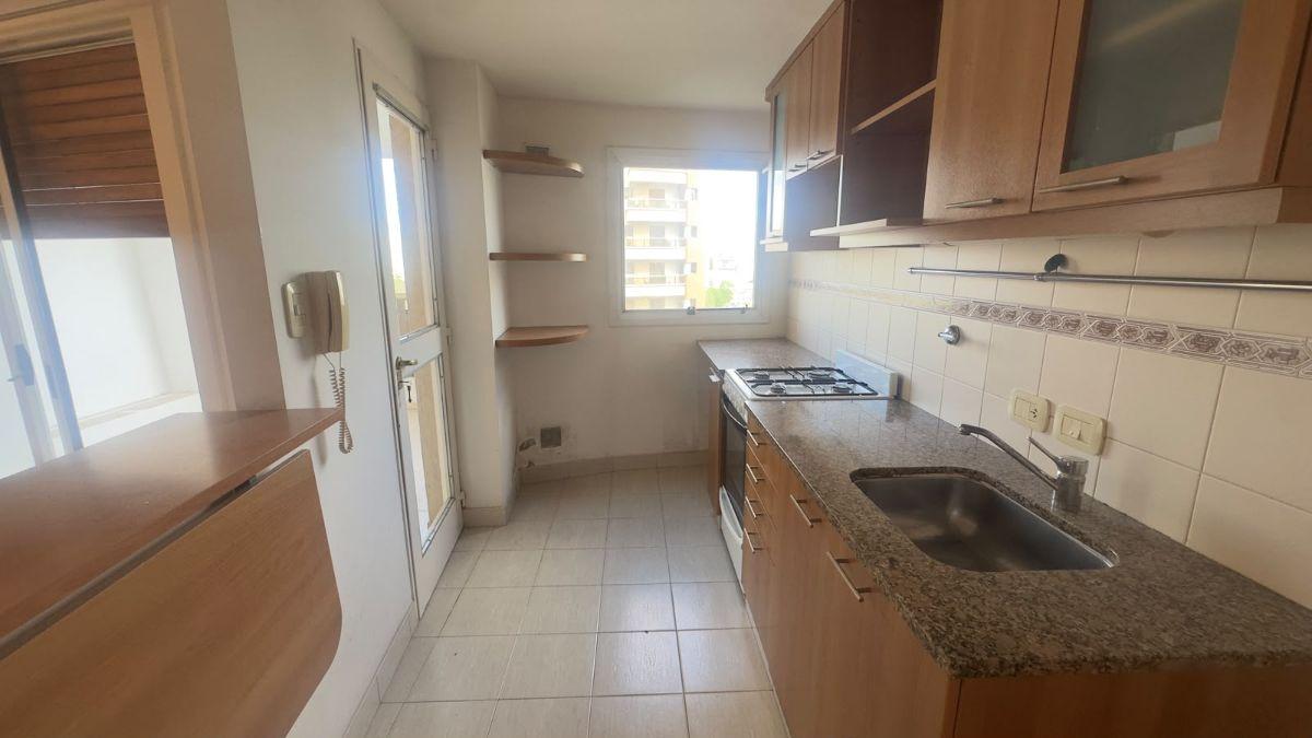 Foto de Departamento de 2 habitaciones en Av 44 e/ 16 y 17 La Plata, imagen 3