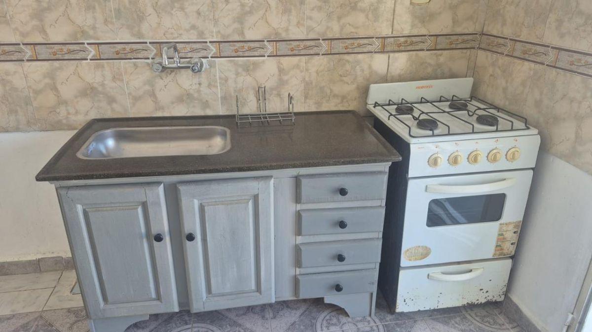 Foto de PLANTA ALTA EN ALQUILER, DOS DORMITORIOS, BALCON, INGRESO INDEPENDIENTE, imagen 1