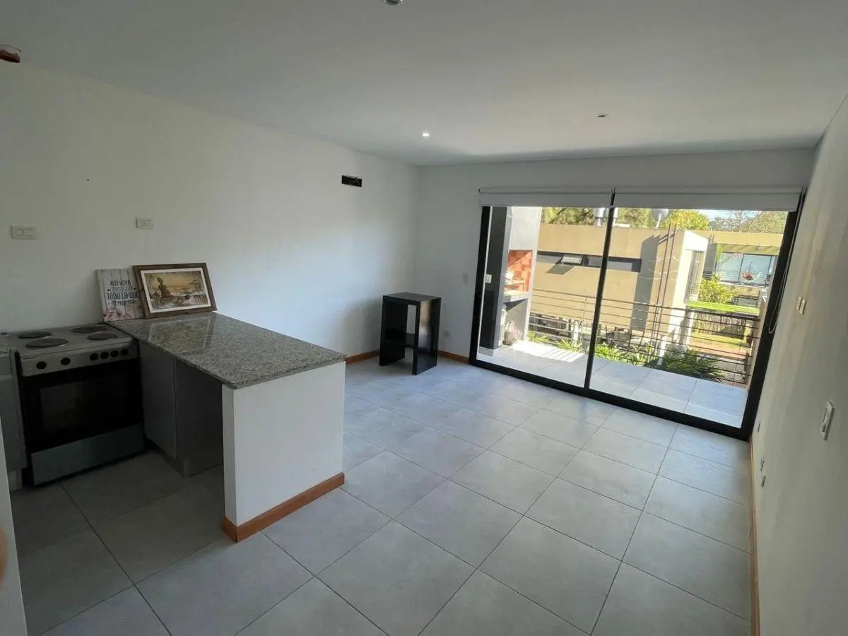 DEPARTAMENTO DOS AMBIENTES CON COCHERA - ESPACIO LAS CAVAS, CANNING 3