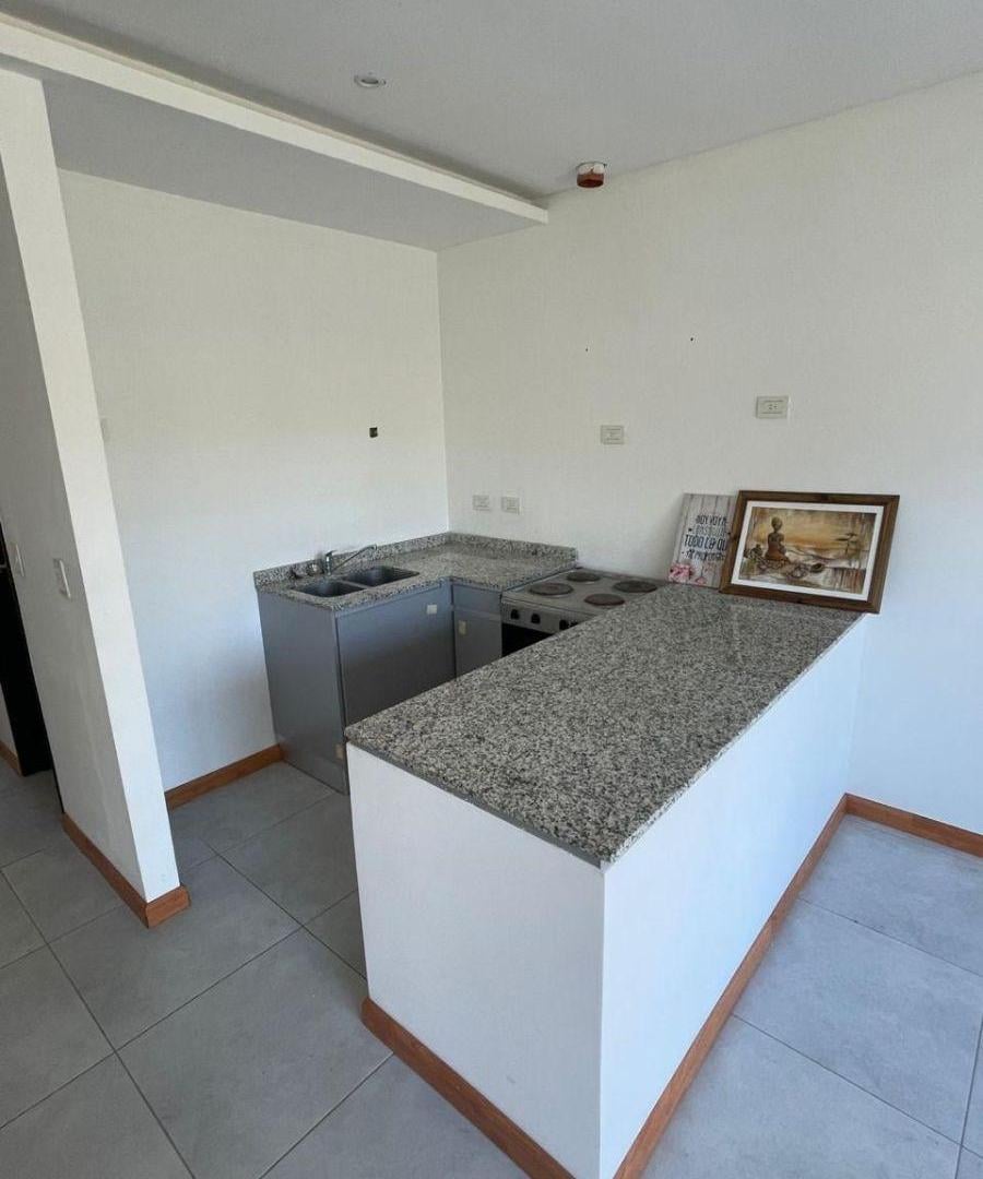 Foto de DEPARTAMENTO DOS AMBIENTES CON COCHERA - ESPACIO LAS CAVAS, CANNING, imagen 1