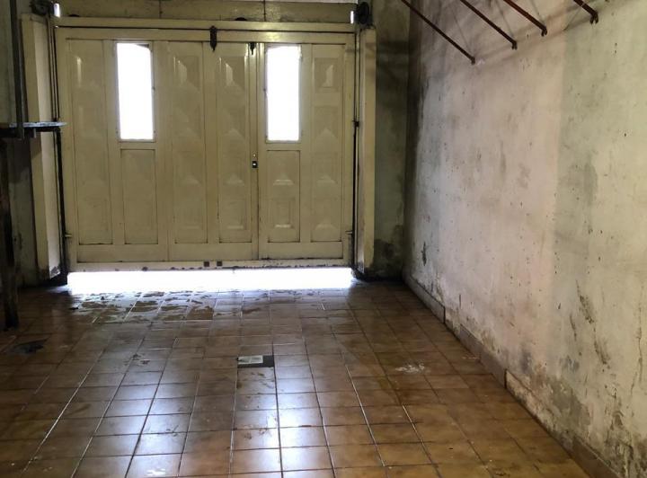 OPORTUNIDAD PARA INVERSORES O FAMILIA NUMEROSA - ZONA COMERCIAL AV.LURO 2