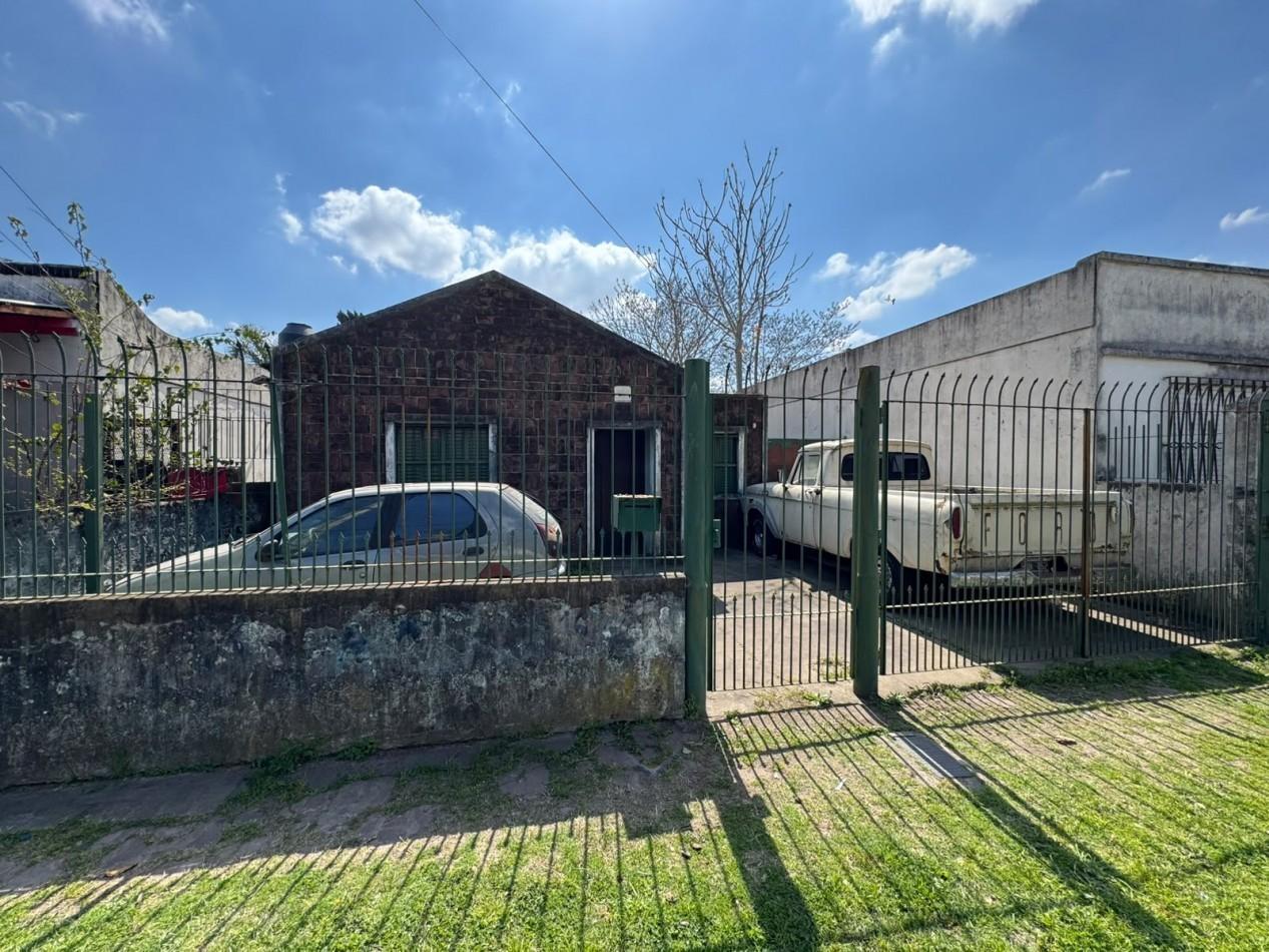 Foto de Terreno en venta con deposito a demoler quilmes oeste financiado, imagen 2