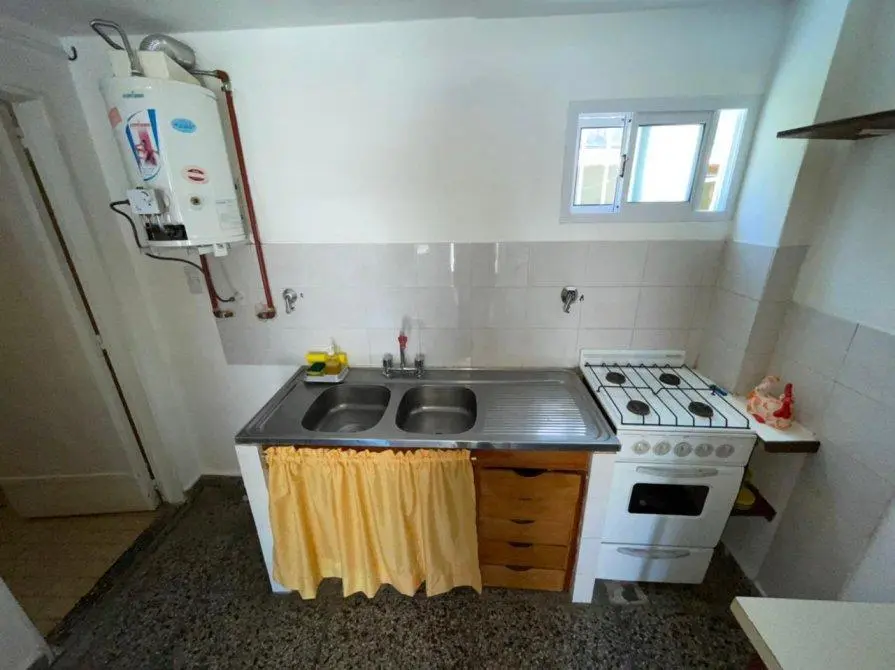 DEPARTAMENTO 3 AMBIENTES EN ZONA CENTRICA 5