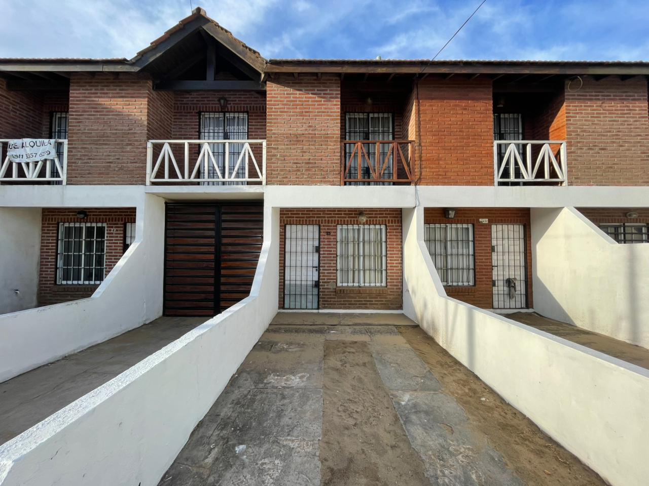 Duplex al frente
