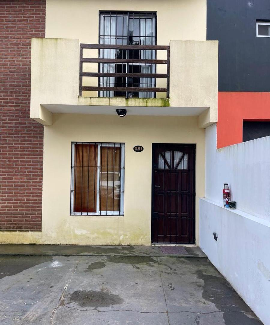 Duplex al frente