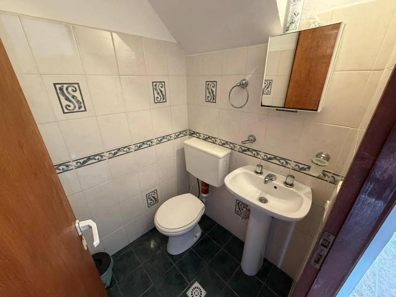 TRIPLEX AL FRENTE EN VENTA EN MAR DEL TUYU IMPECABLE 2