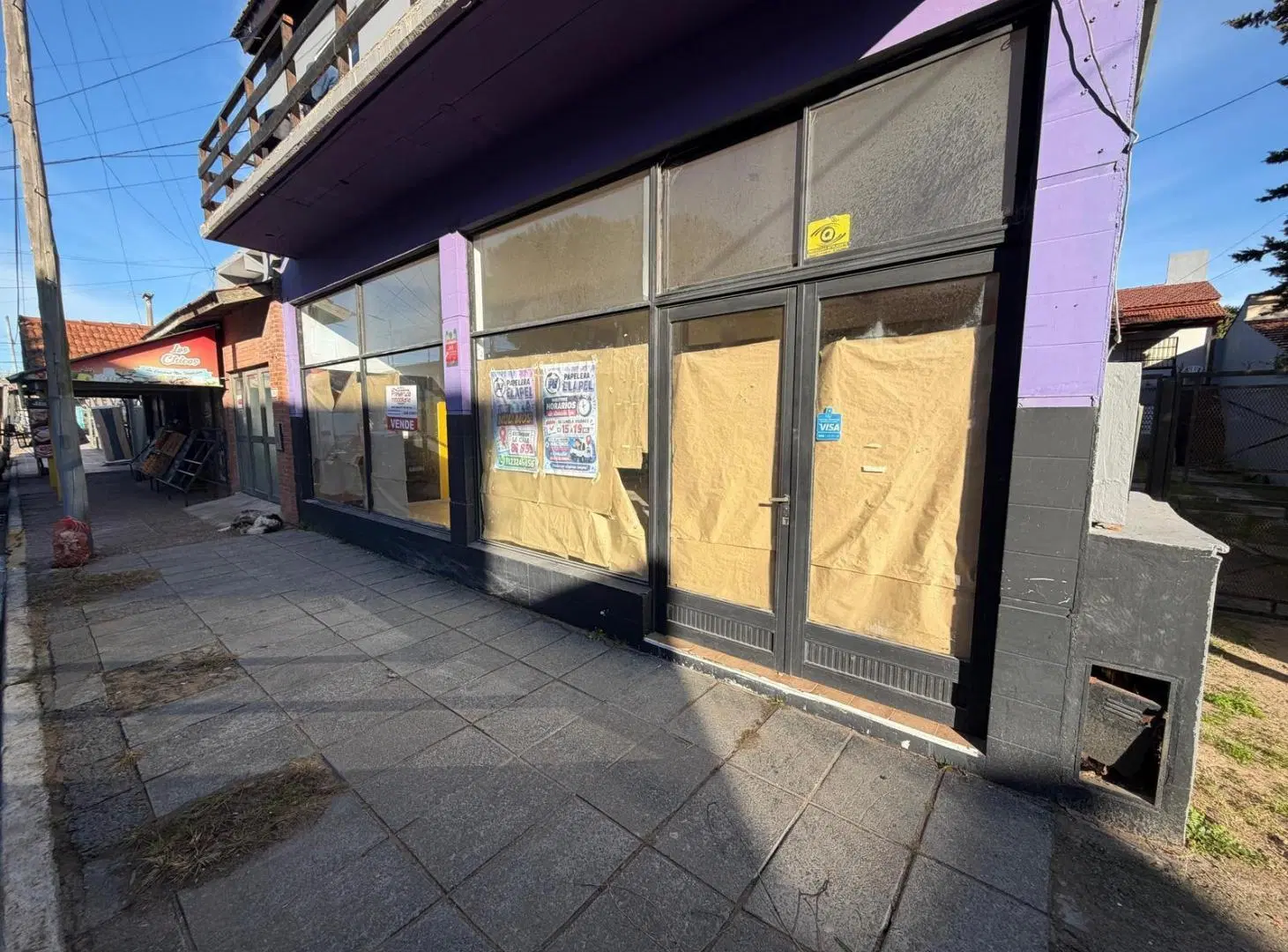 AMPLIO LOCAL EN VENTA EN MAR DEL TUYU SOBRE ZONA CENTRICA 5