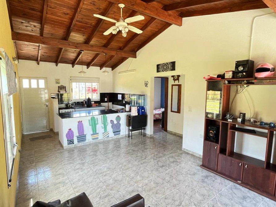 Foto de CASA PH AL FRENTE CON QUINCHO Y BAÑO COMPLETO, imagen 3