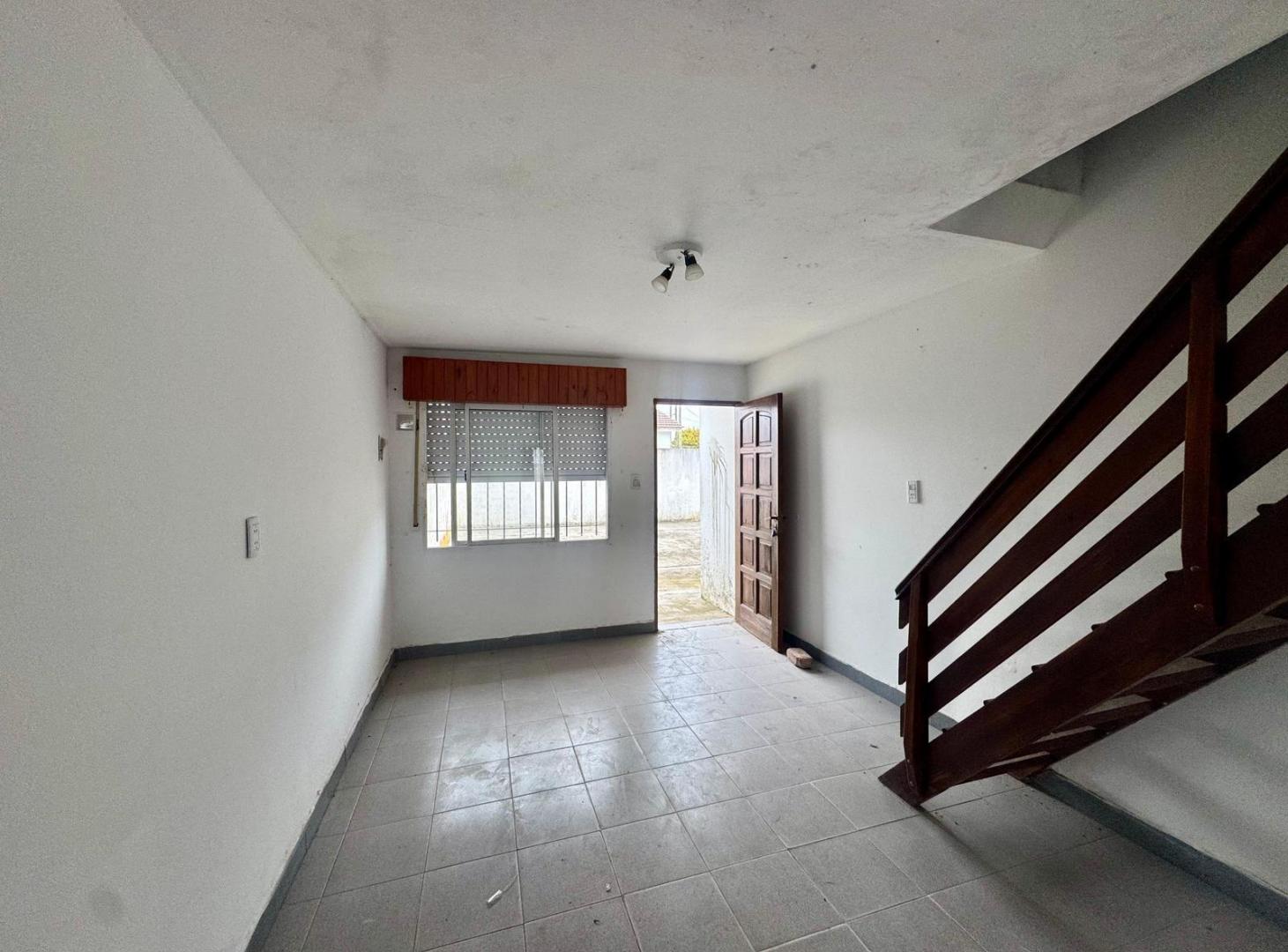 Foto de DUPLEX AL FONDO EN VENTA EN MAR DEL TUYU, imagen 2