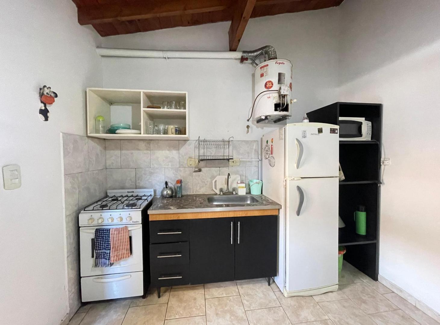 Foto de DEPARTAMENTO EN PLANTA ALTA CON COCHERA, imagen 1