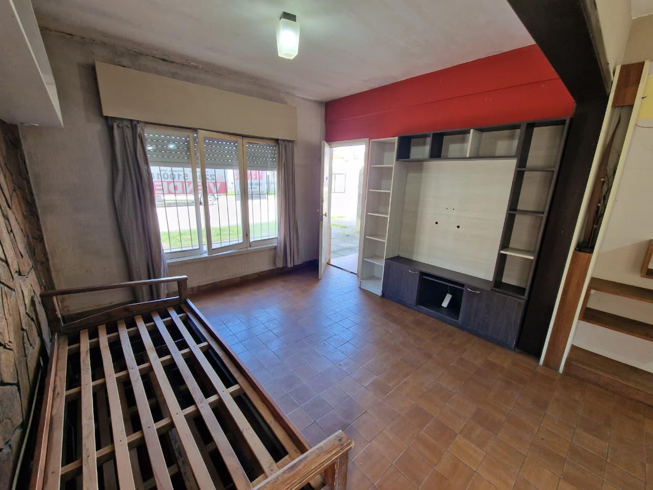 Casa PH en venta en Santa Teresita todo en planta baja