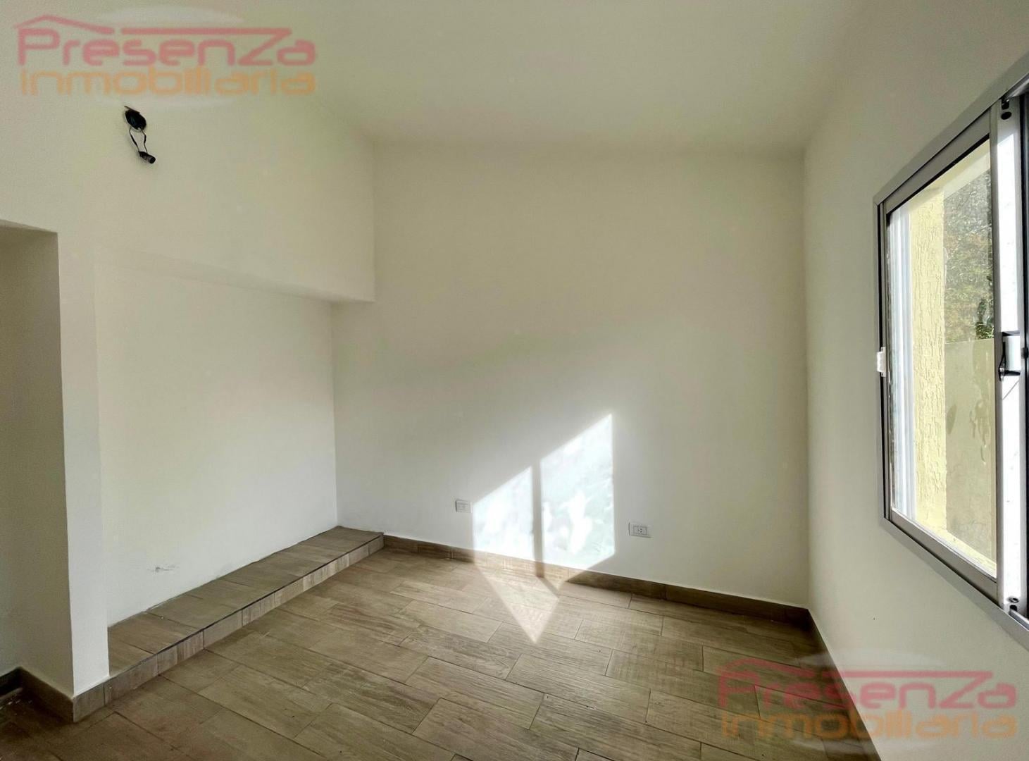 Foto de CASA+ DPTO EN VENTA EN MAR DEL TUYU TOTALMENTE REFACCIONADA A NUEVA, imagen 3