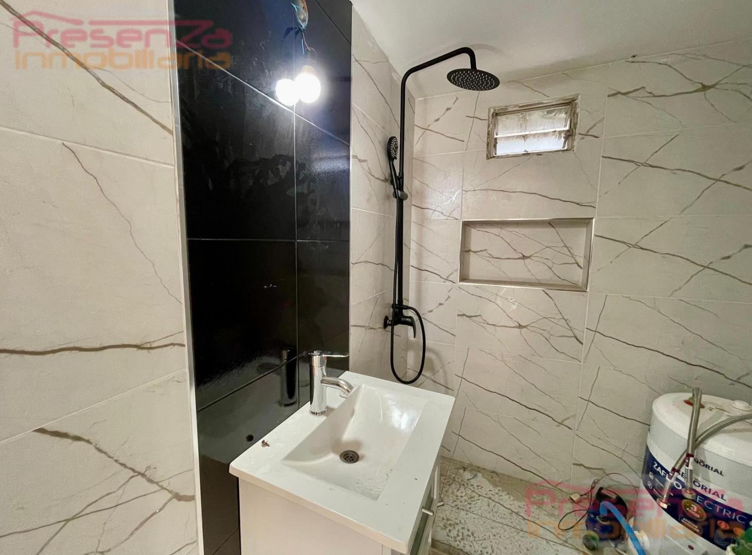 Foto de CASA+ DPTO EN VENTA EN MAR DEL TUYU TOTALMENTE REFACCIONADA A NUEVA, imagen 5