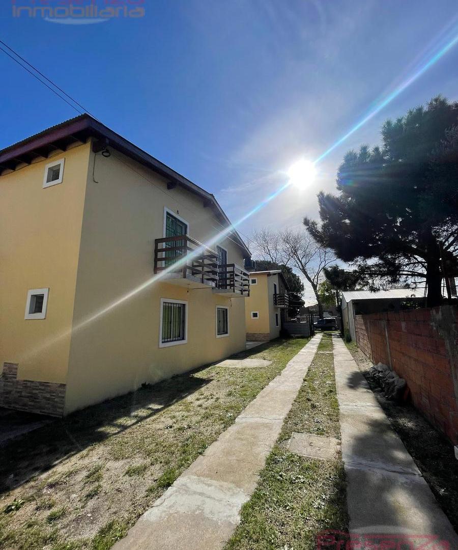 Foto de DUPLEX CON DORMITORIO Y BAÑO EN P.B., imagen 3
