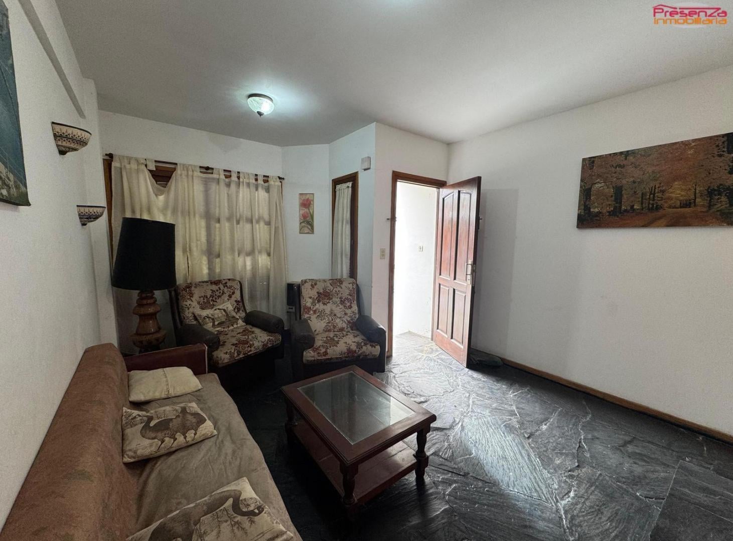 Foto de DUPLEX AL FRENTE EN VENTA EN LA LUCILA DEL MAR CON EXCELENTE UBICACION, imagen 3