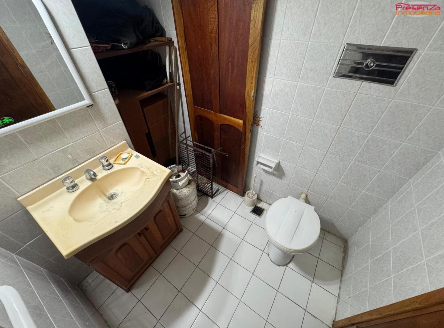 Foto de DUPLEX AL FRENTE EN VENTA EN LA LUCILA DEL MAR CON EXCELENTE UBICACION, imagen 5