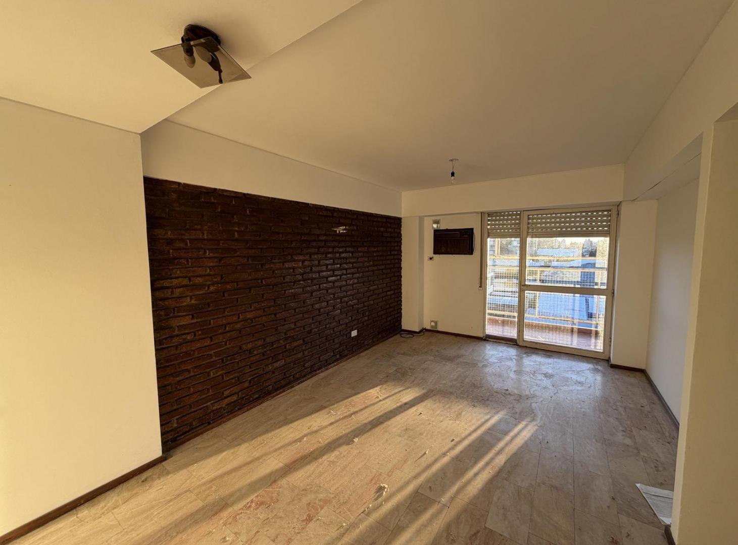 Foto de 2 Dormitorios con balcon al frente, imagen 5