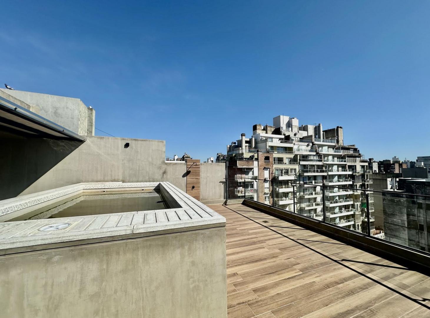 LOFT orientacion Norte con Pileta