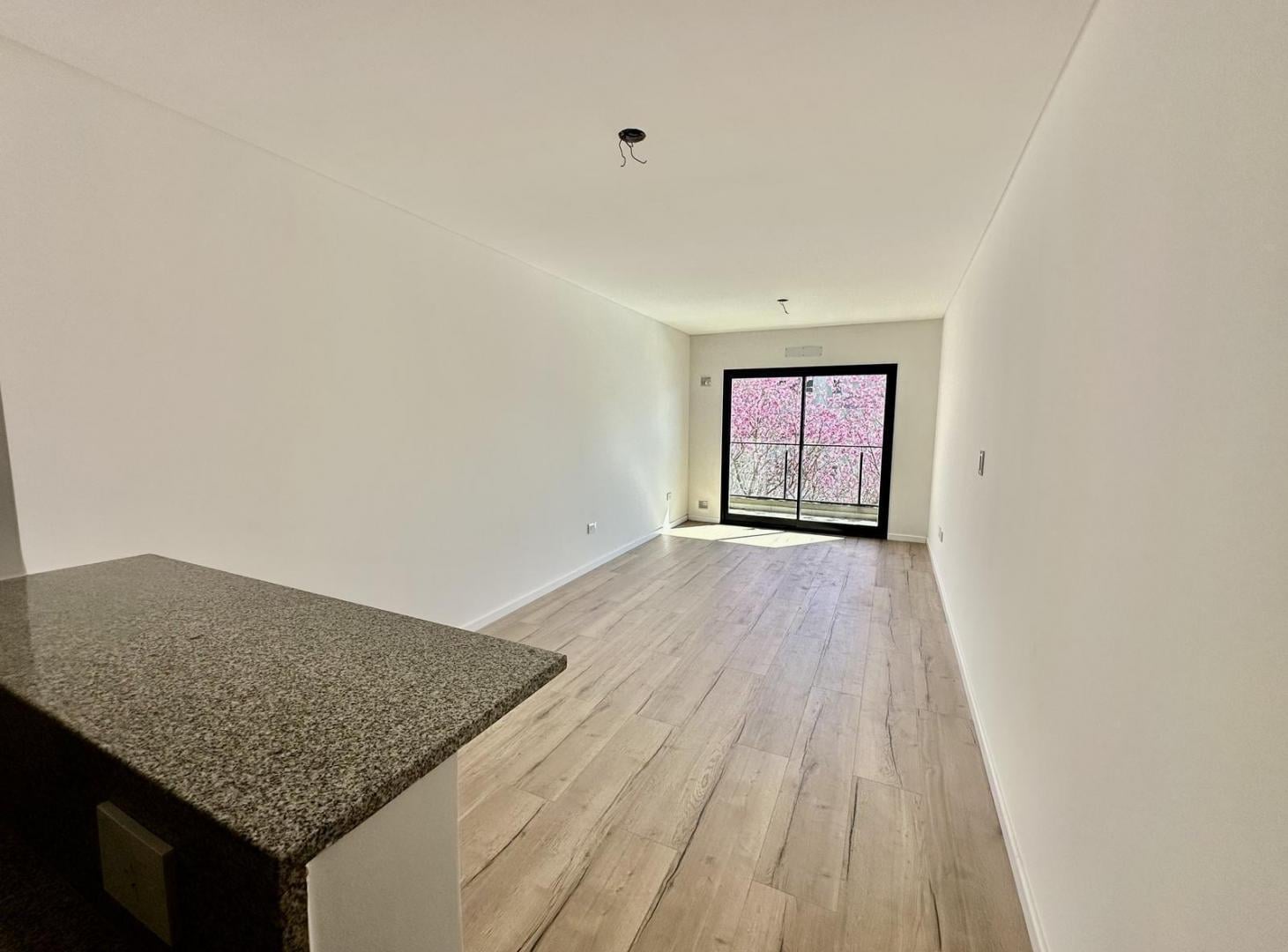 LOFT orientacion Norte con Pileta