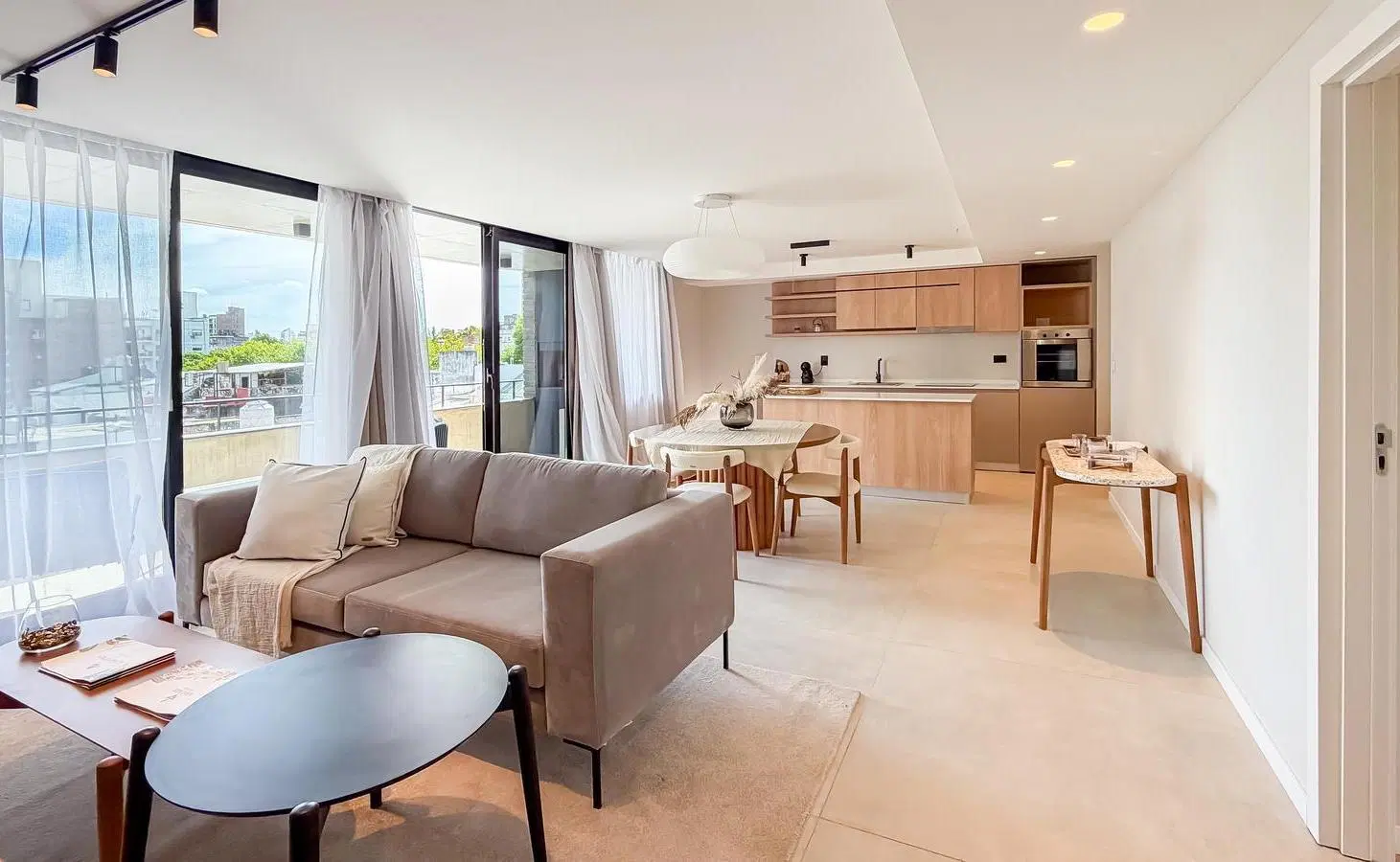 Departamento premium con Terraza Exclusiva, pileta, cochera y gimnasio 1