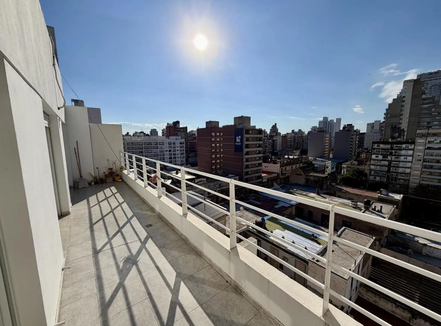 1 Dormitorio al Norte en Zona Rio 5