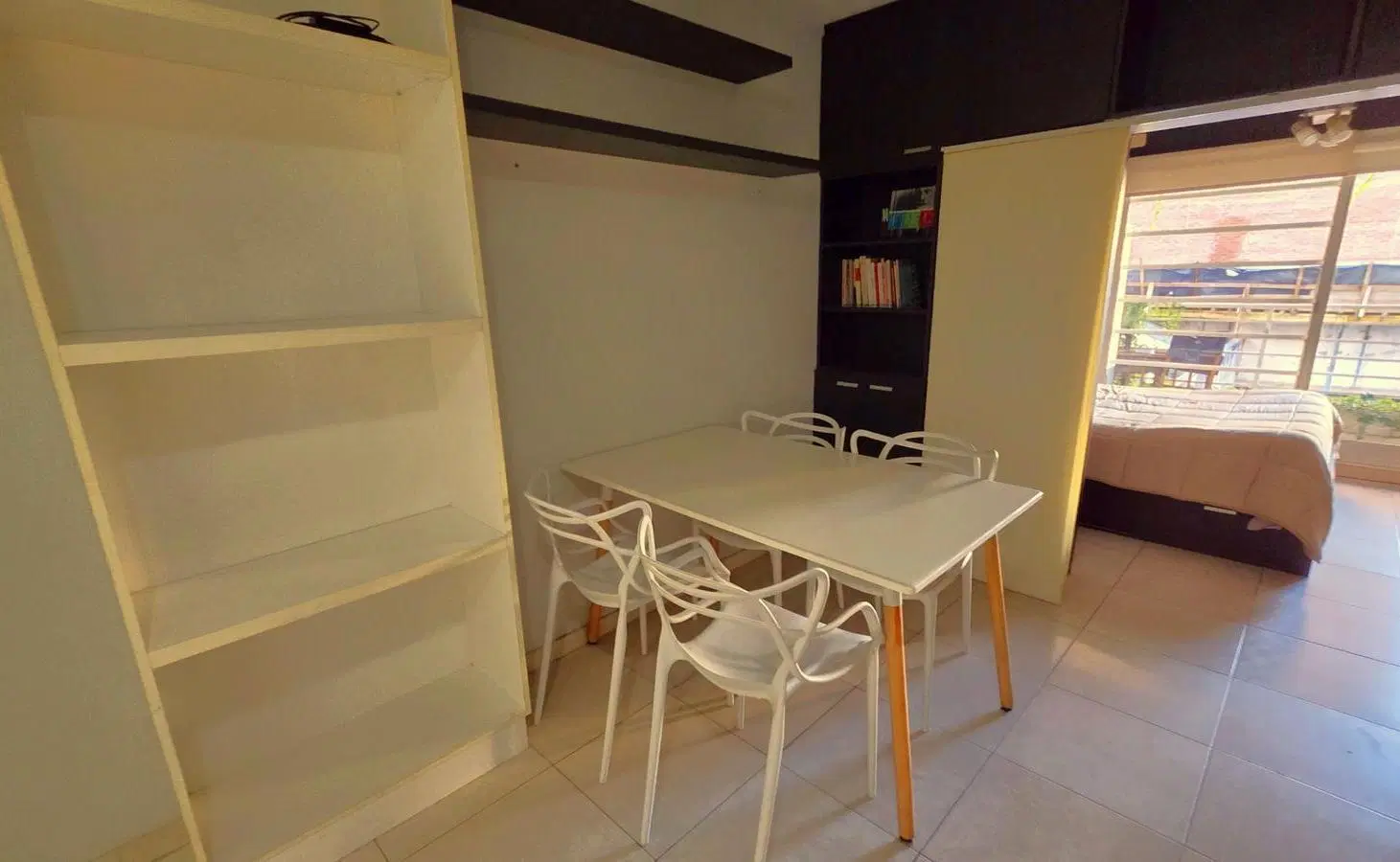 Monoambiente Enorme 3
