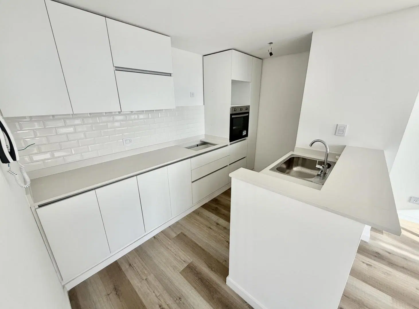 2 Dormitorios con Pileta y full Amenities 4