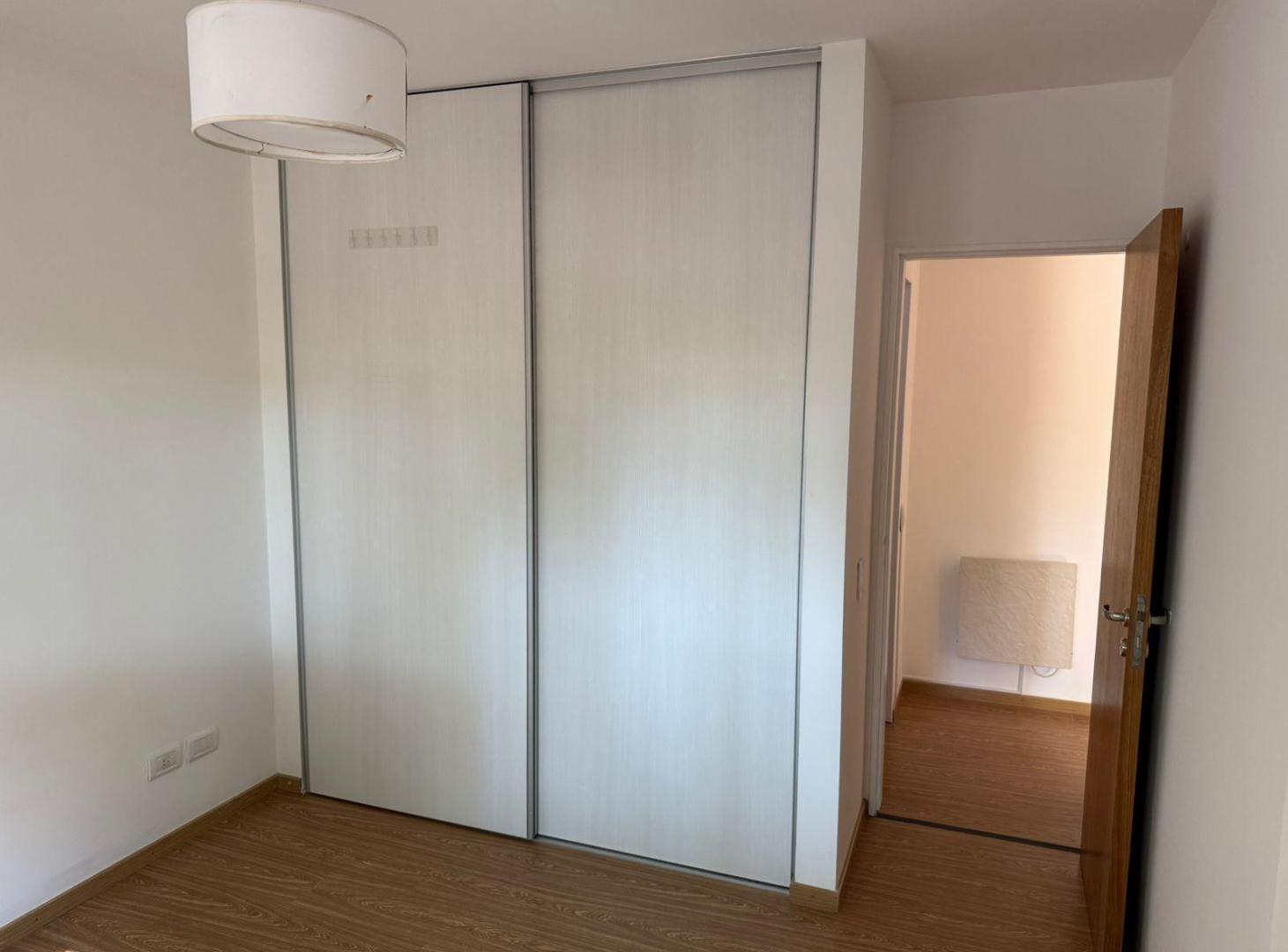 Foto de 1 Dormitorio cocina separada y Balcón, imagen 2