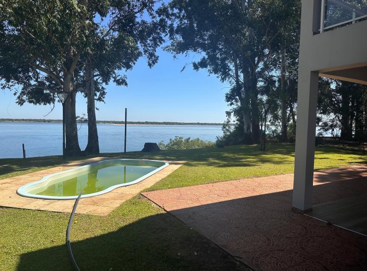 IMPORTANTE PROPIEDAD EN LA COSTA DEL RIO PARANA 1