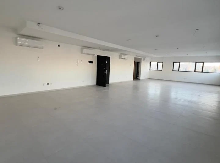 ALQUILER DE OFICINAS COMERCIALES 4